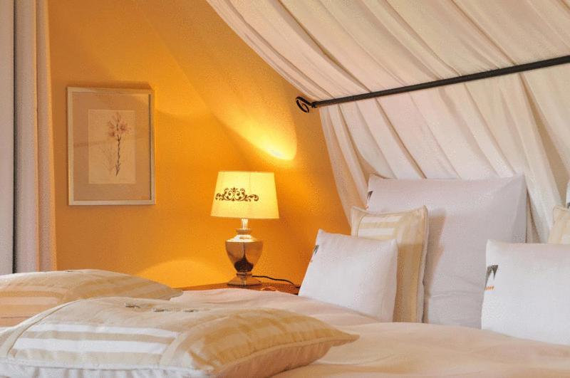 Hotel Herrnschloesschen Rothenburg ob der Tauber Værelse billede